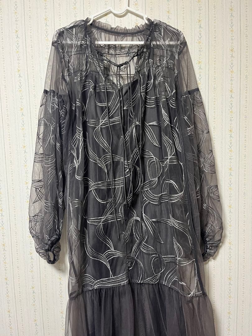 niana 透け感刺繍パーティードレス Lサイズ マタニティ