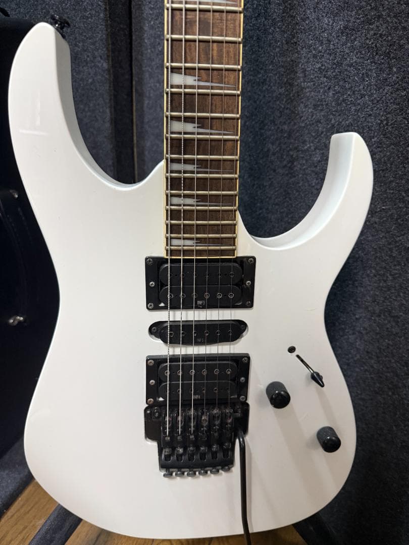 Ibanez RG370DX ホワイト