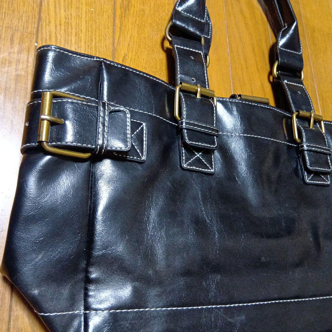 Vivienne Westwood オーブ レザー ショルダーバッグ Vivienne Westwood