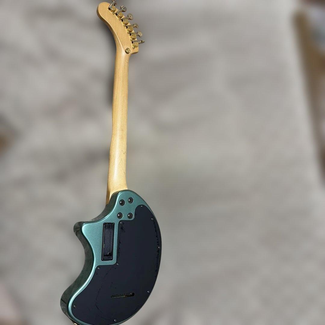 フェルナンデス Zo-3 ギター　アンプ内蔵　ゴールドパーツ　希少