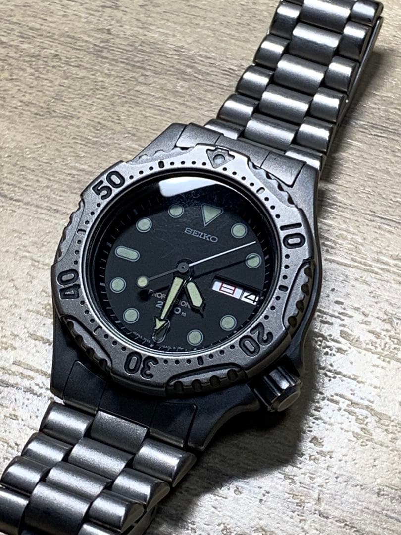 ⭐️希少⭐️ 予備コマ付⭐️SEIKO プロフェッショナル200mチタンダイバー