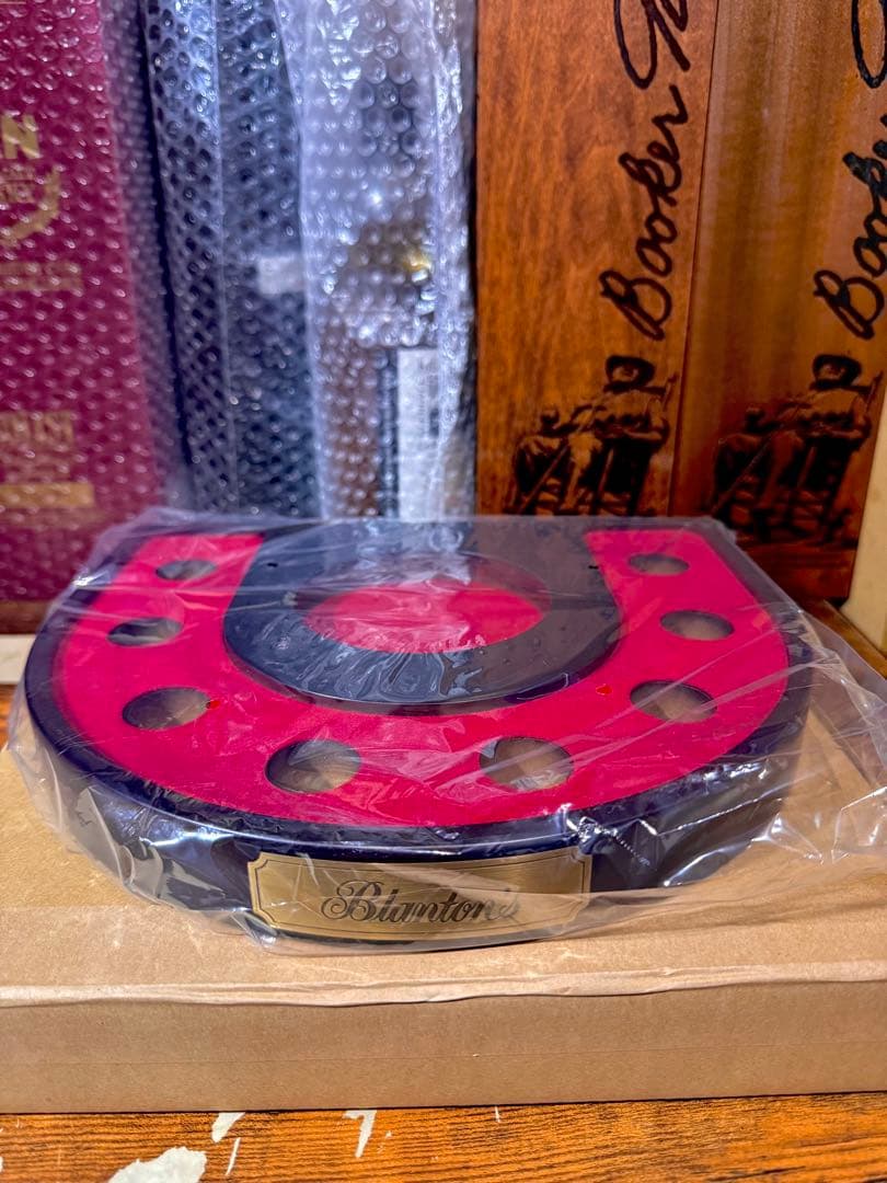 Blanton's ブラントン ウイスキー ディスプレイ ボトルキャップ 台座