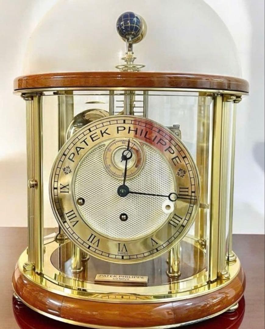 PATEK PHILIPPE 天文時計 ガラスドーム付き PATEK PHILIPPE 天文時計 ガラスドーム付き Patek Philippe Introduces