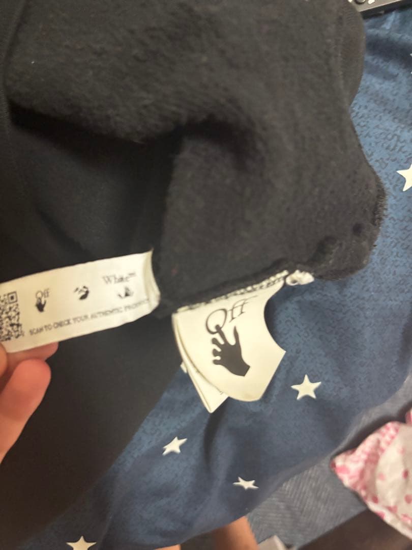 Off-White アートプリント ブラックパーカー