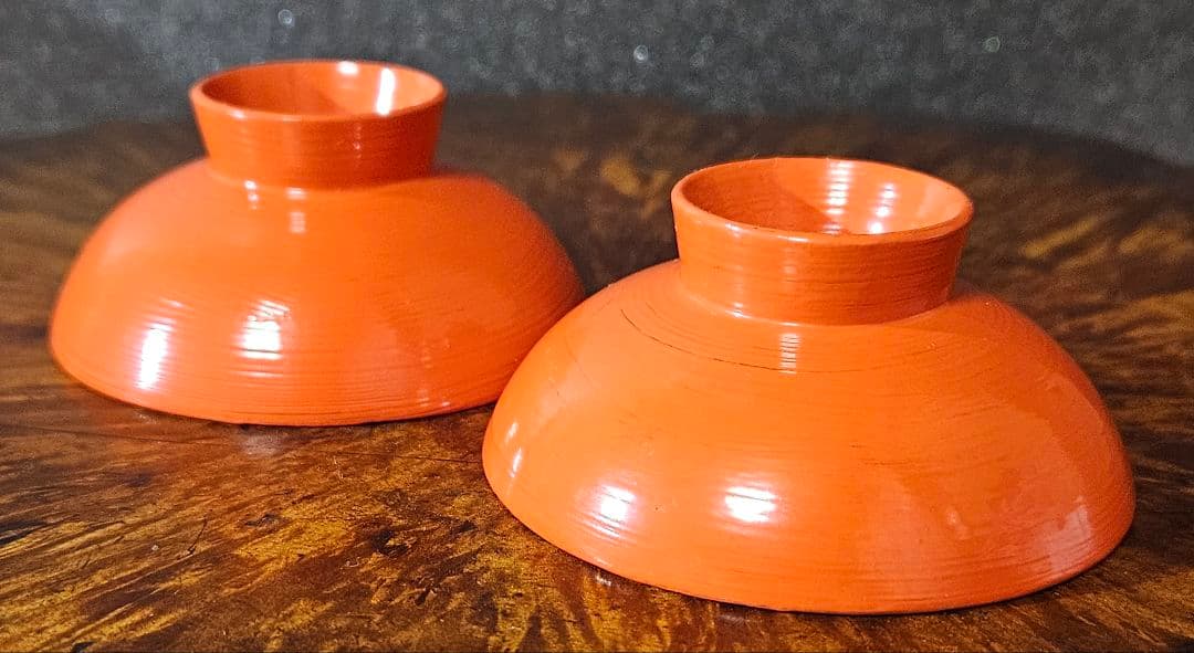 【時代古作品❗】明治時代頃　大徳寺好　洗朱漆塗盃　陶器製漆塗り　酒杯　酒器　2客