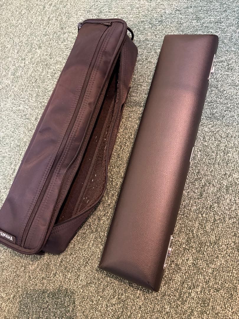 YAMAHA　ヤマハ　フルート　YFL-212LRS　Eメカ　リッププレート銀製