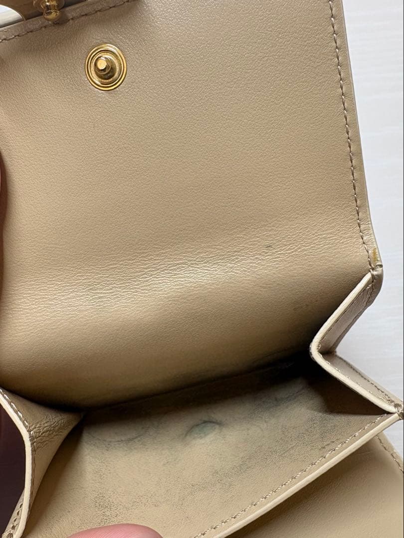 【値下げしました】CELINE セリーヌ 二つ折り財布 ベージュ サファリ