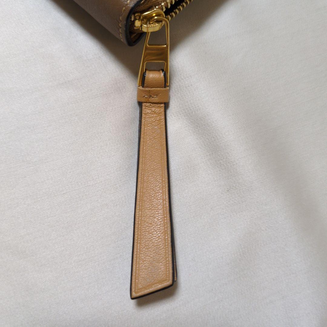 ロエベ　パズル　ラウンドジップ財布