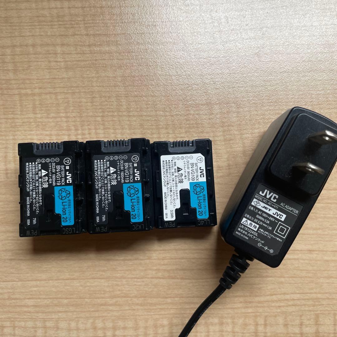 【ネコ太朗】JVC Everio ビデオカメラ 三脚 BDライターセット