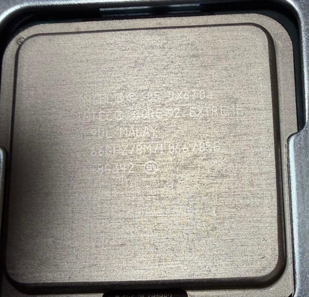 ASUS P5D-E マザーボード + Intel QX6700 CPU＋グラボ ASUS P5D-E