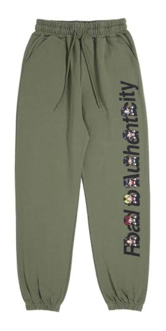 TravisJapan スウェット上下　新品未開封