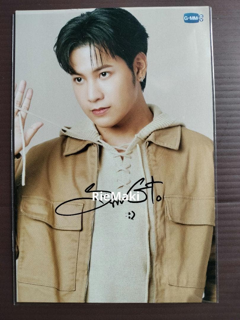 Krist Singto 直筆サイン入りフォトカード