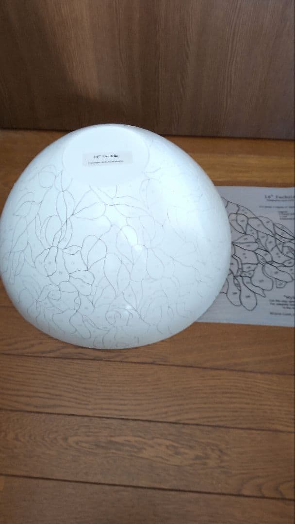 16インチ Fuchsia の耐熱モールド、 デザイン: Carol Conti 16インチ Fuchsia の耐熱モールド、 デザイン: Carol Conti 16インチ