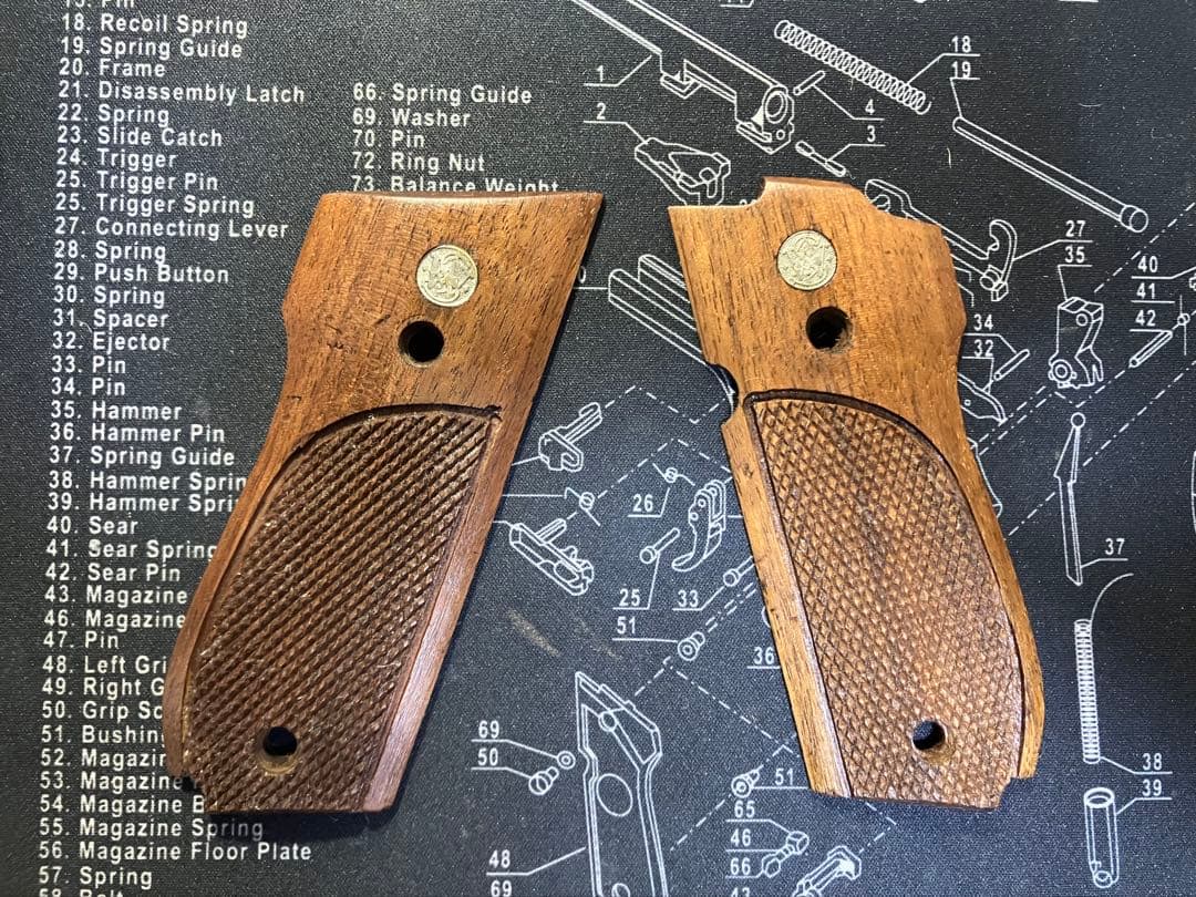 S&W純正M39グリップ（MGC44コンバットオート用） S&W純正M39グリップ（MGC44コンバットオート用） Yahoo!オークション