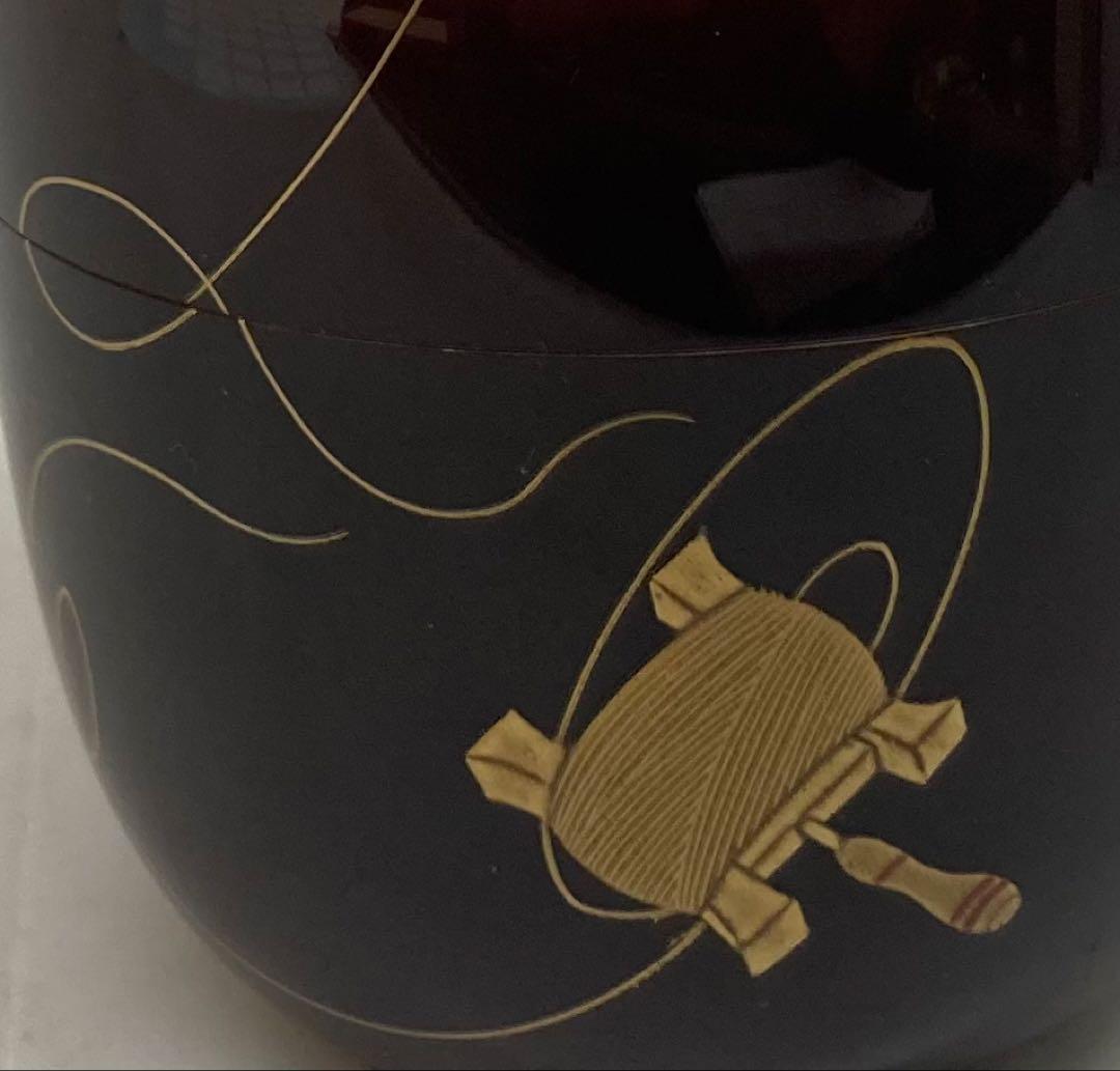 B259h 「奴凧蒔絵 棗」荒井正春作 共布共箱 正月 内金梨地 茶道具