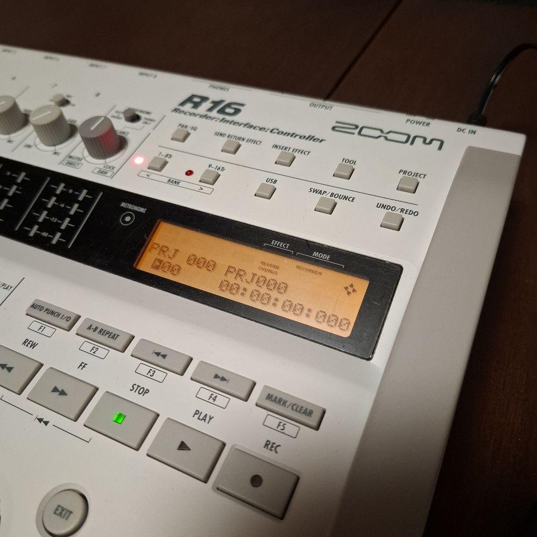 【完動品】ZOOM R16 純正ケース付き