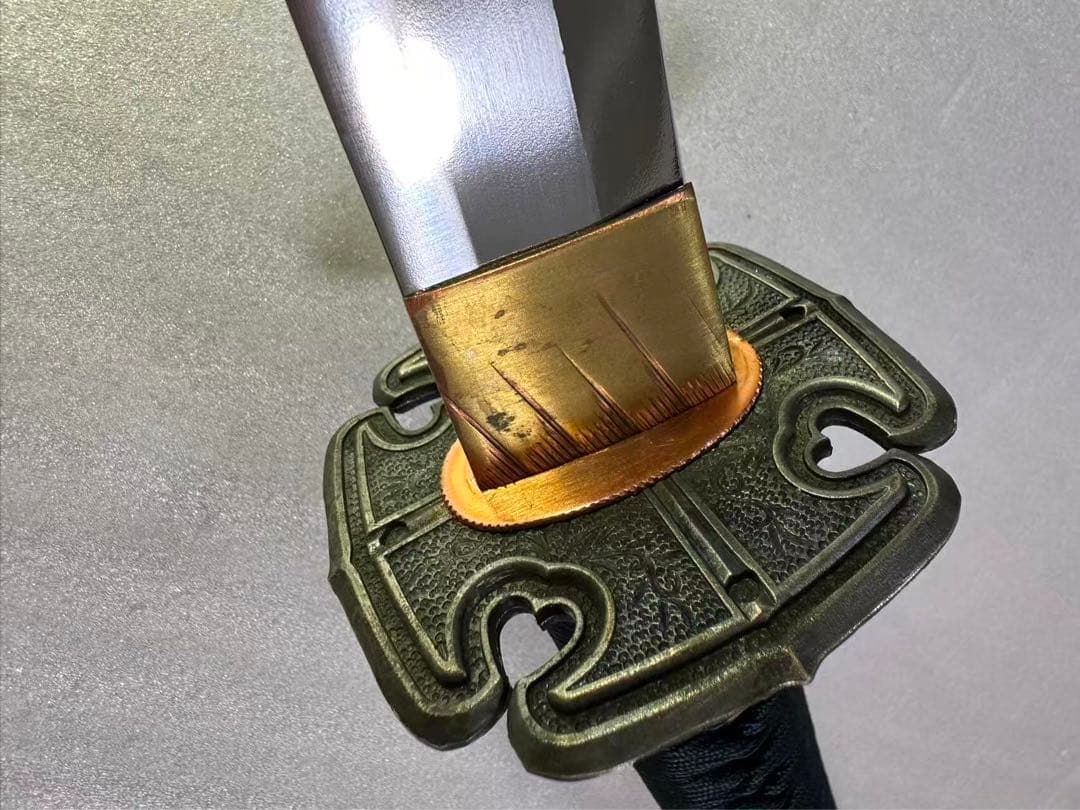美品 模造刀 大太刀 飾り太刀 陣太刀 鞘付き全長約121cm 11O