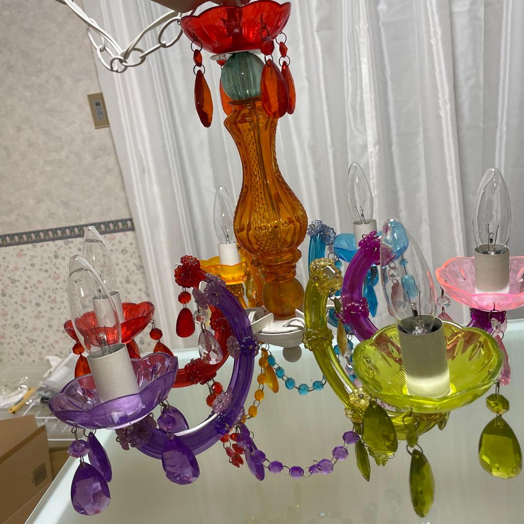 カラフル シャンデリア