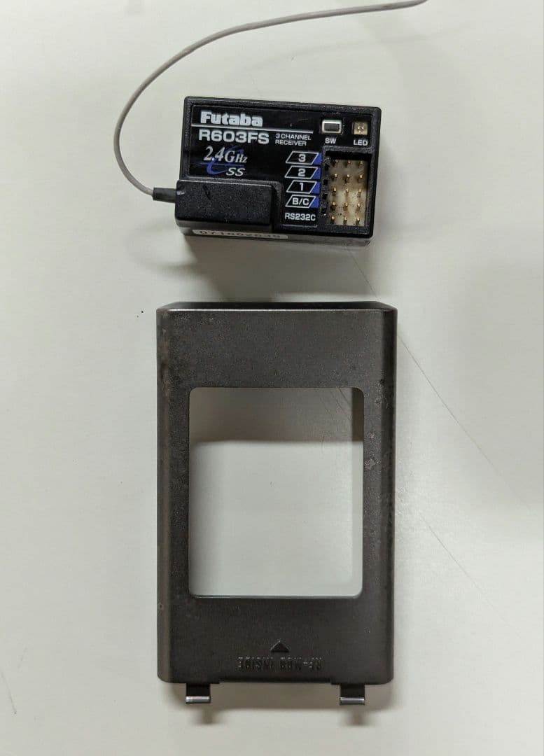 アルミケース、受信機付　Futaba T3PK デジタルプロポ