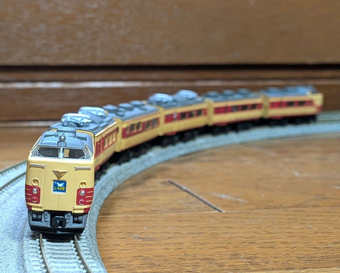 Bトレイン『特急車両5両+6両 動力ユニット3、走行台車6両』