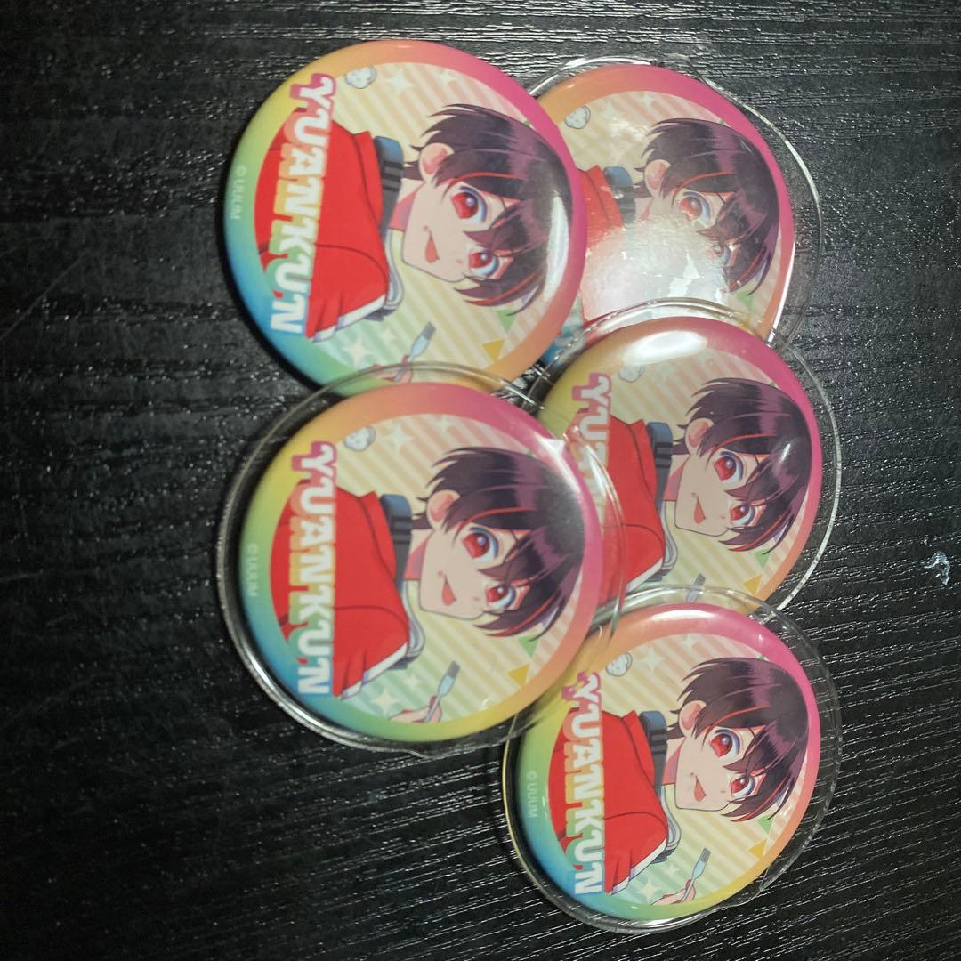 カラフルピーチ　缶バッチ　ゆあんうりたっつん