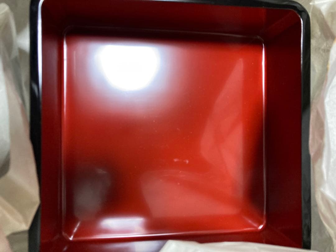 重箱 黒地 金色 松の木