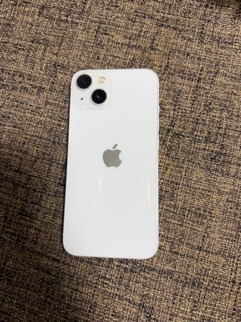 Apple iPhone 13 ホワイト 本体