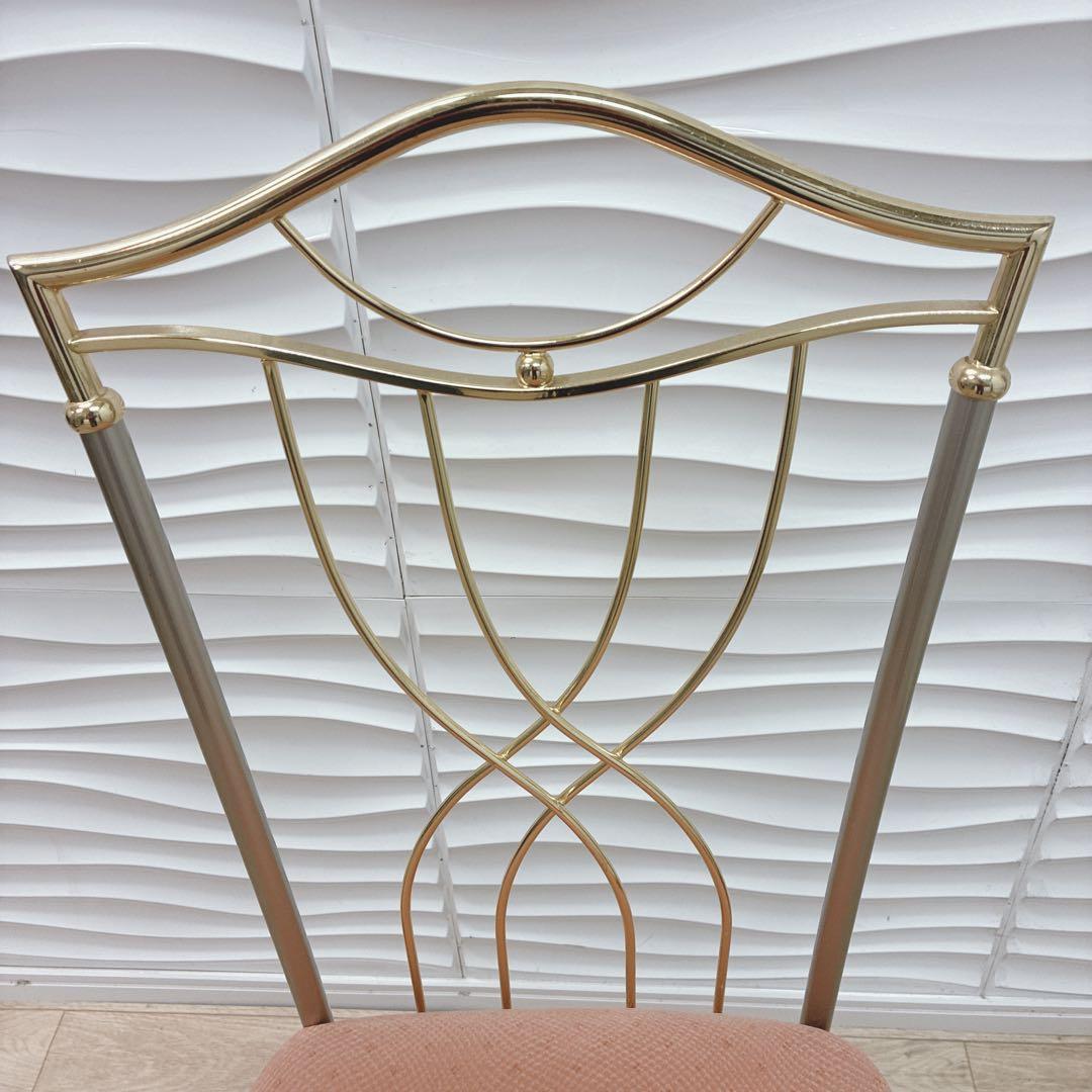 ◇大阪府 神戸市 配達無料！◇イタリア製ガラステーブル◇スペイン製