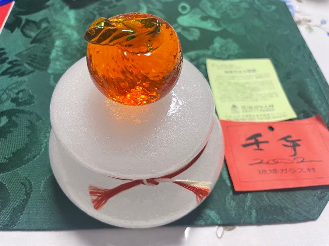 琉球ガラス 鏡餅 赤い紐付き 12cm