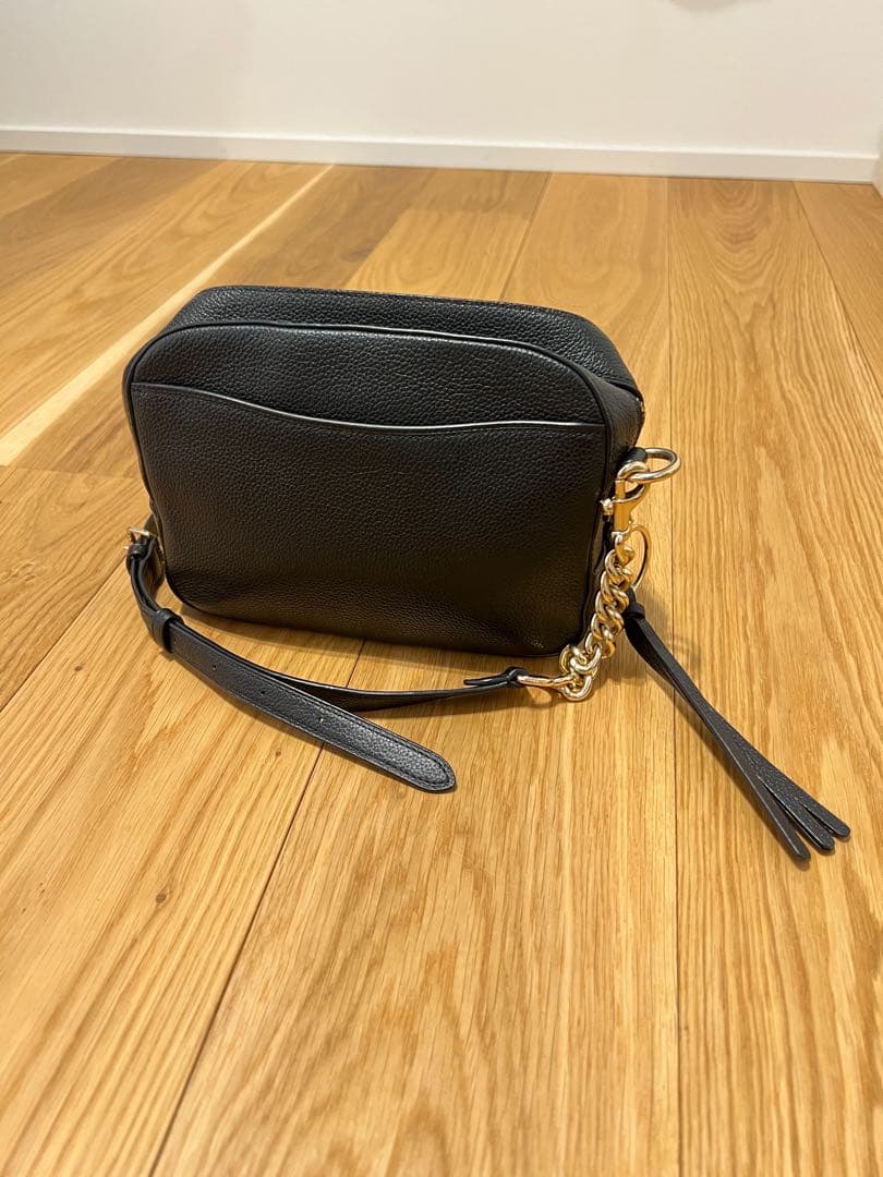 【未使用品】COACH タッセルブラックレザーバッグ