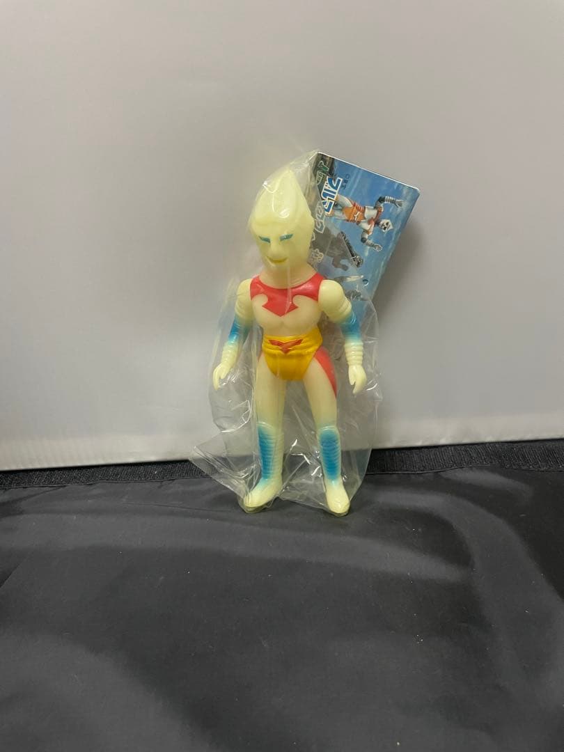 M1号 ブルマァク復刻 怪獣のたまご