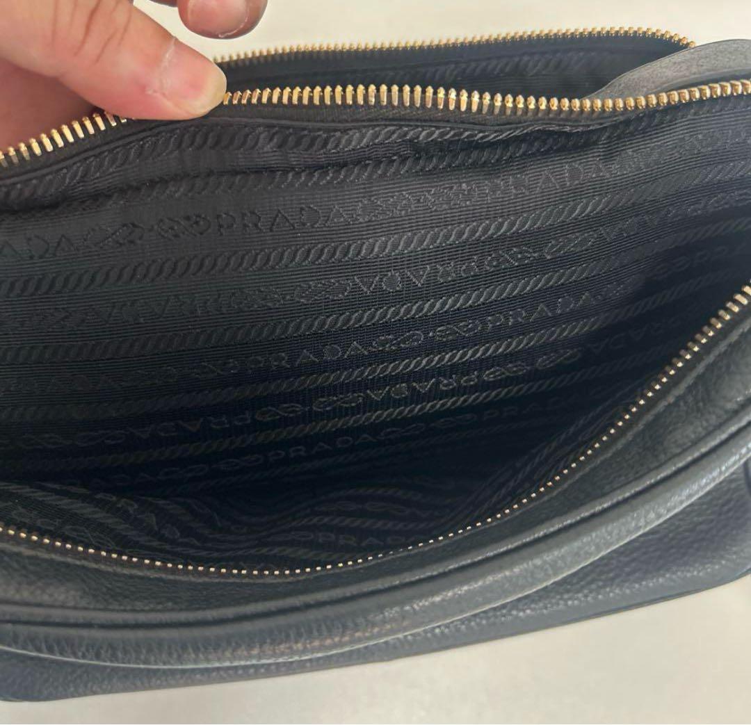 PRADA 黒 ショルダーバッグ