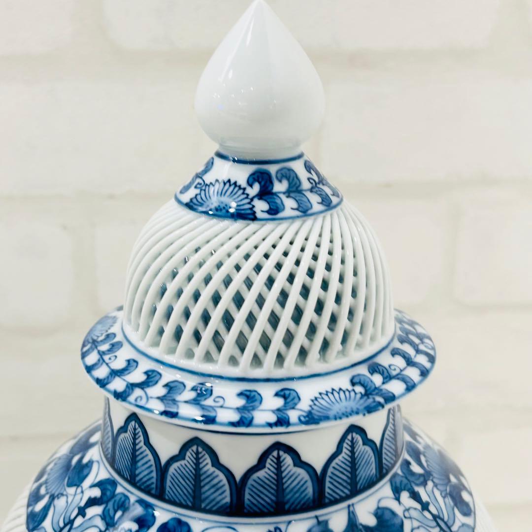 1568 【希少】有田焼網目透かし壺琴峰蓋付き染付青花花瓶