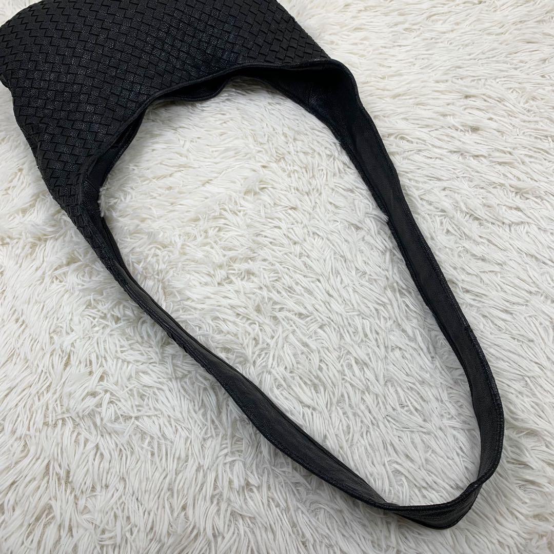 【✨極美品✨】ボッテガヴェネタ ホーボーバッグ イントレチャート ブラック