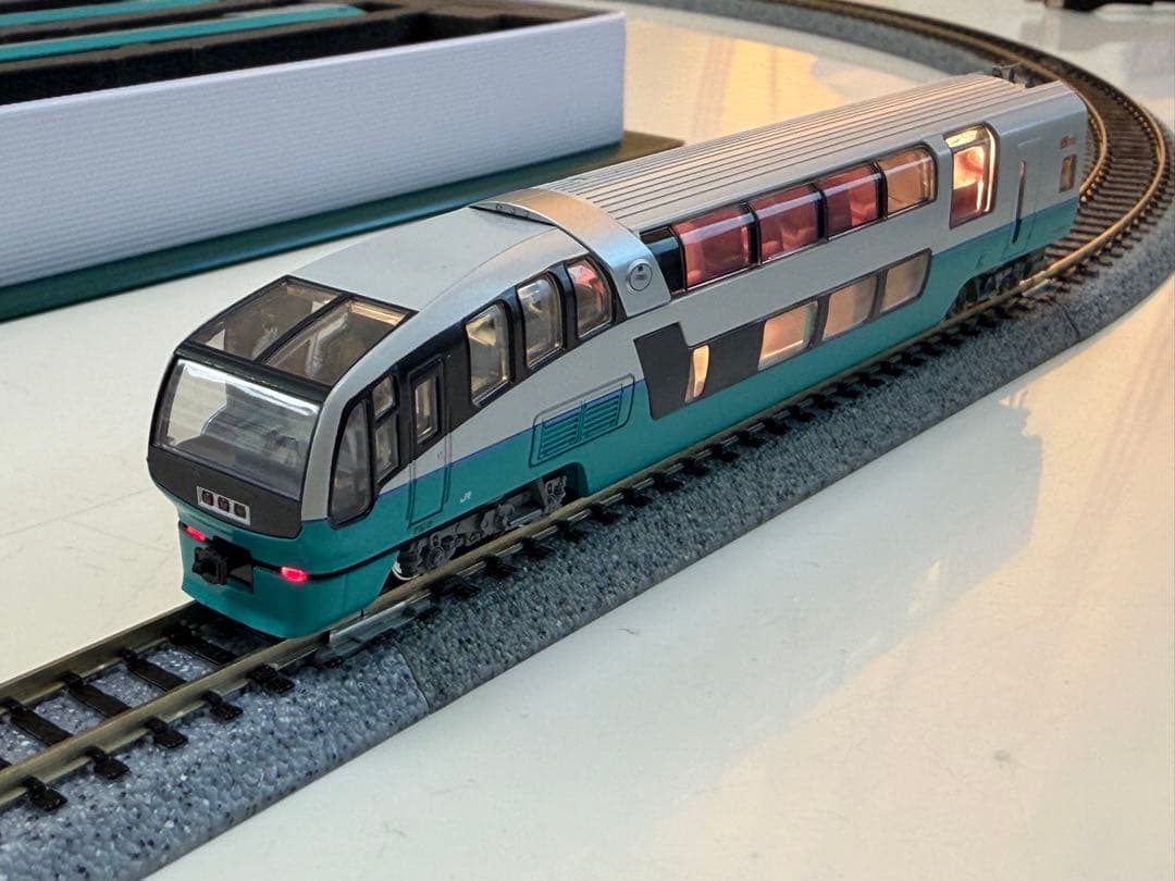 KATO 251系スーパービュー踊り子新塗色10両　10-474 / 475