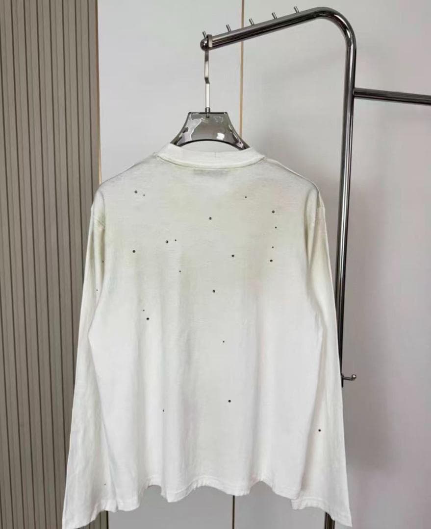 Acne Studios ロンT ダスティホワイト ロゴ入り