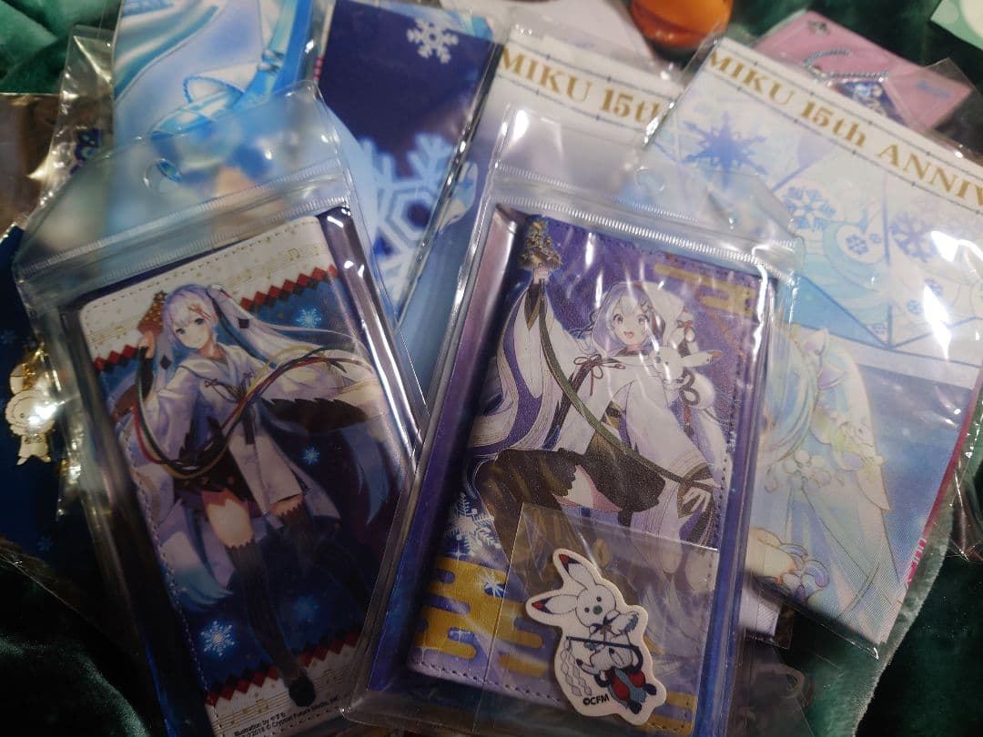 初音ミク　VOCALOID　マジミラ　雪ミク　缶バッジ等