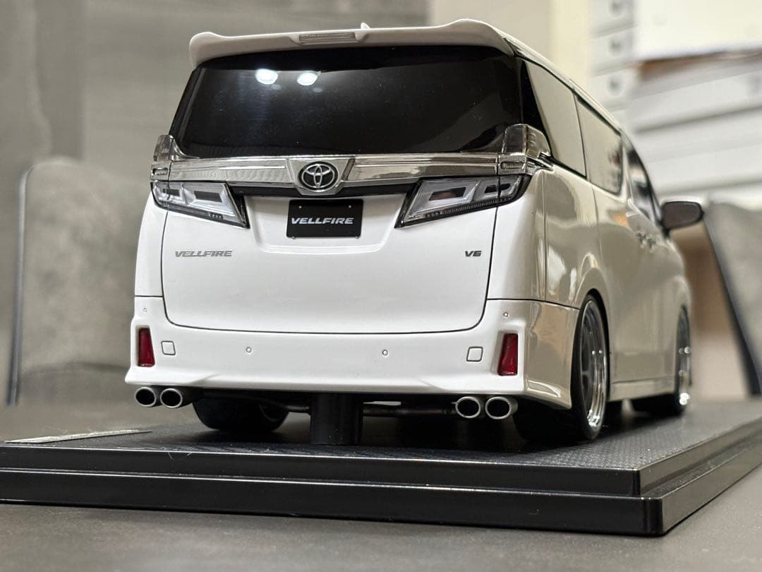 ignition model VELLFIRE ヴェルファイア　1/18