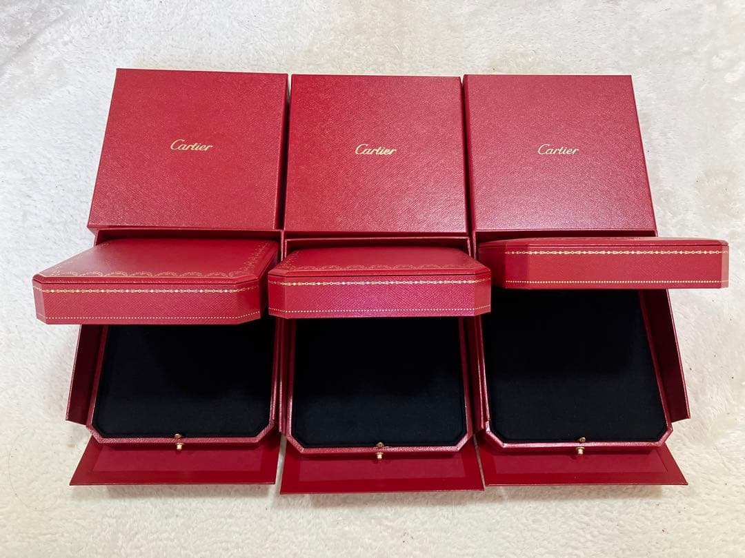 専用Cartier 赤 レザーケース 3個セット　ネックレスケース空箱　現行品