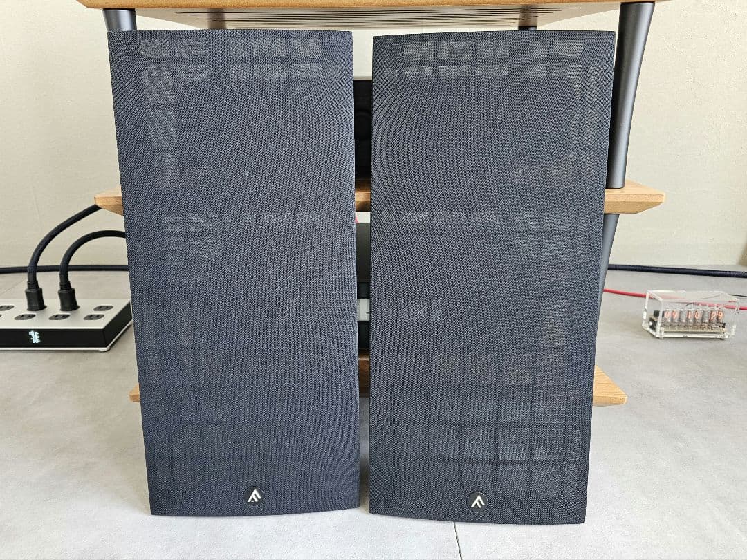 ほぼ新品 FYNE AUDIO F502 PGB ピアノグロスブラック ペア