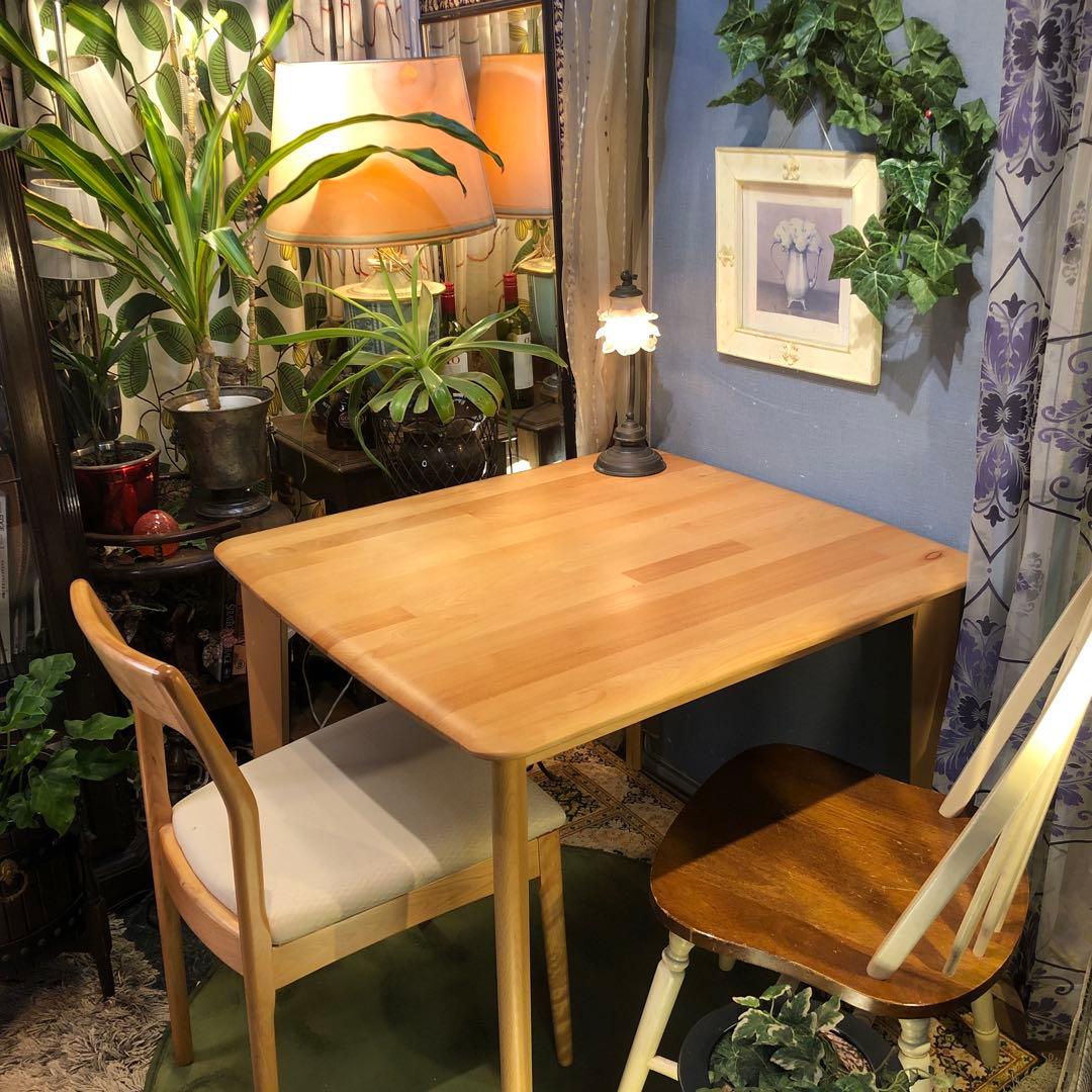 極美品　アルダー　ソリッド　テーパードレッグ　コンパクト　ダイニングテーブル