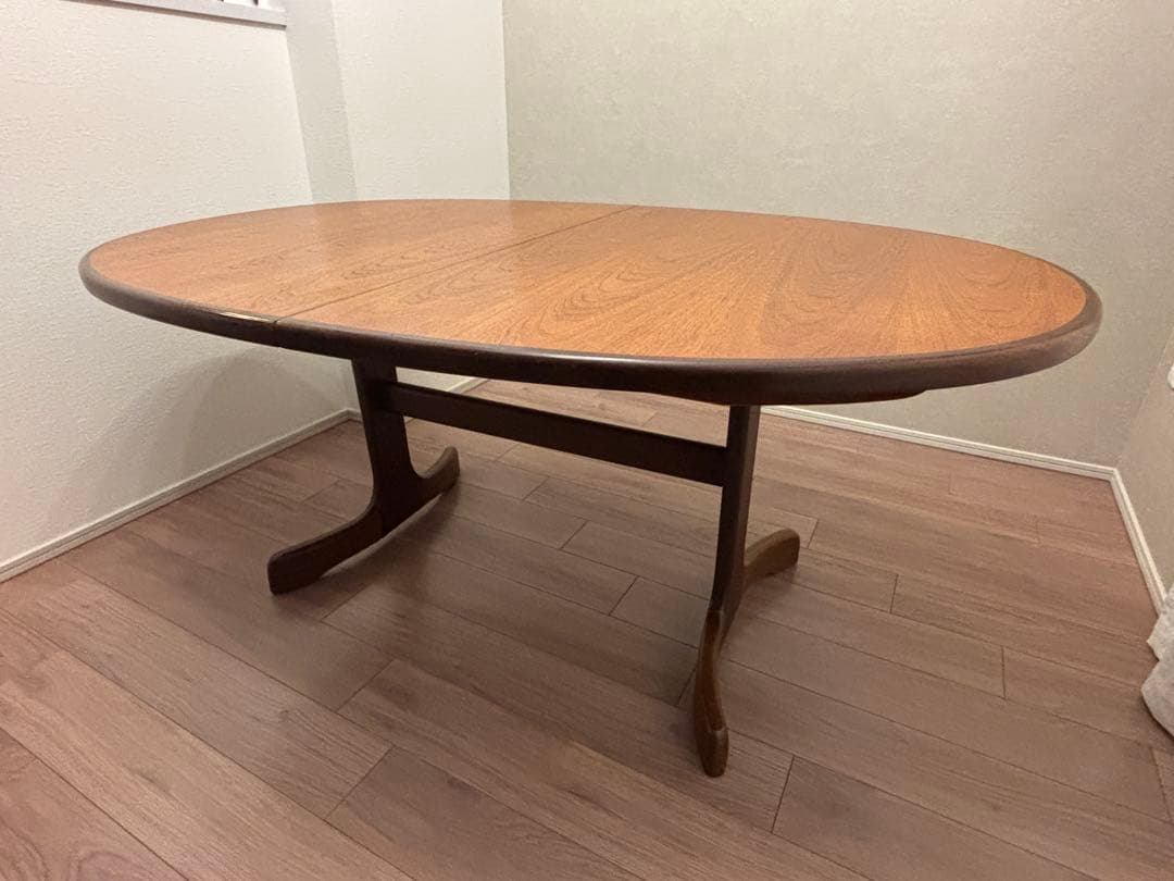 ※3/15で販売終了　 (訳あり)イギリス製　ダイニングデーブル　伸長式