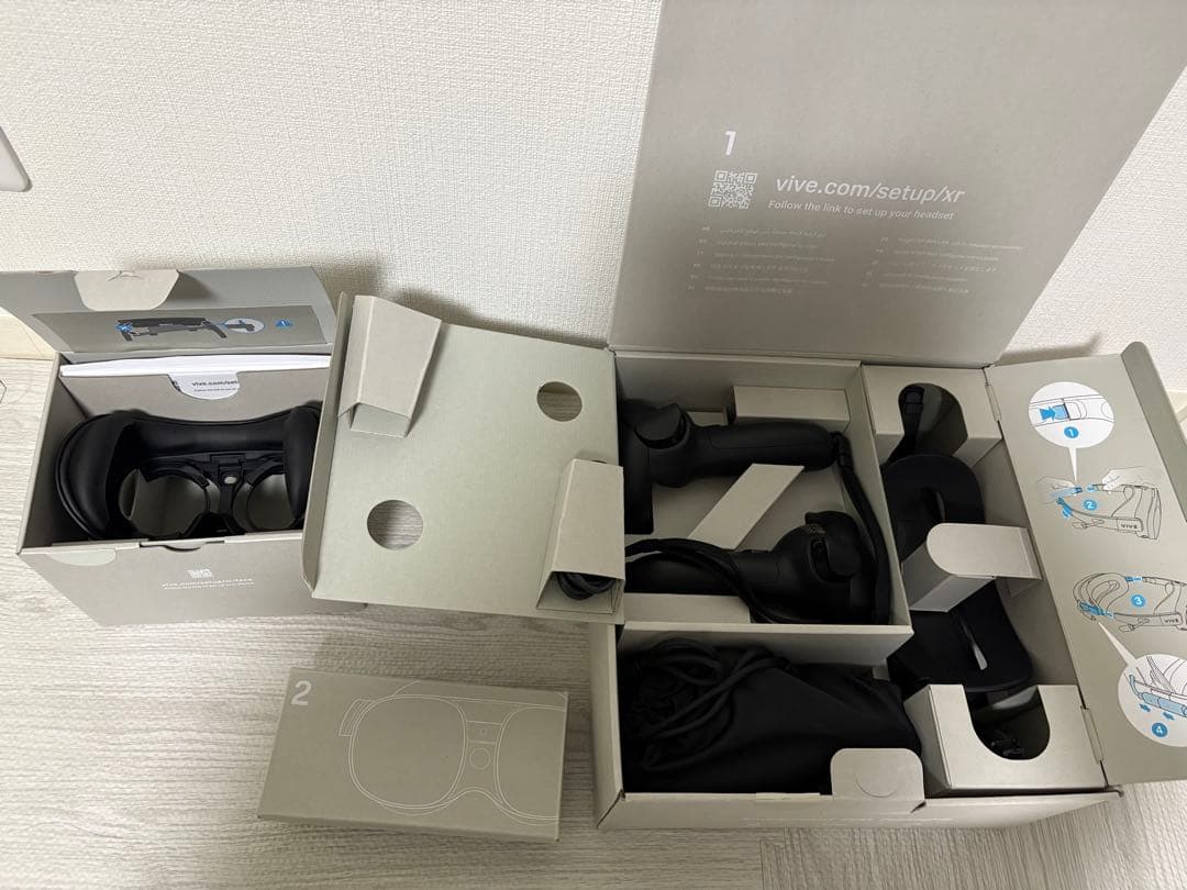 【開封品・未使用】VIVE XR ELITE＋Full FaceTracker