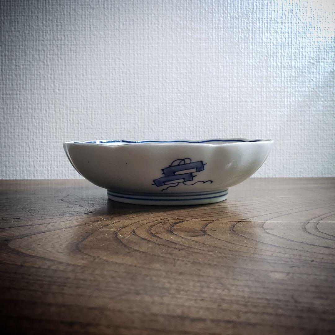 皿 色絵 金彩 牡丹唐草 鶴丸文 二重角富 宝尽くし 桐文花弁縁 古伊万里