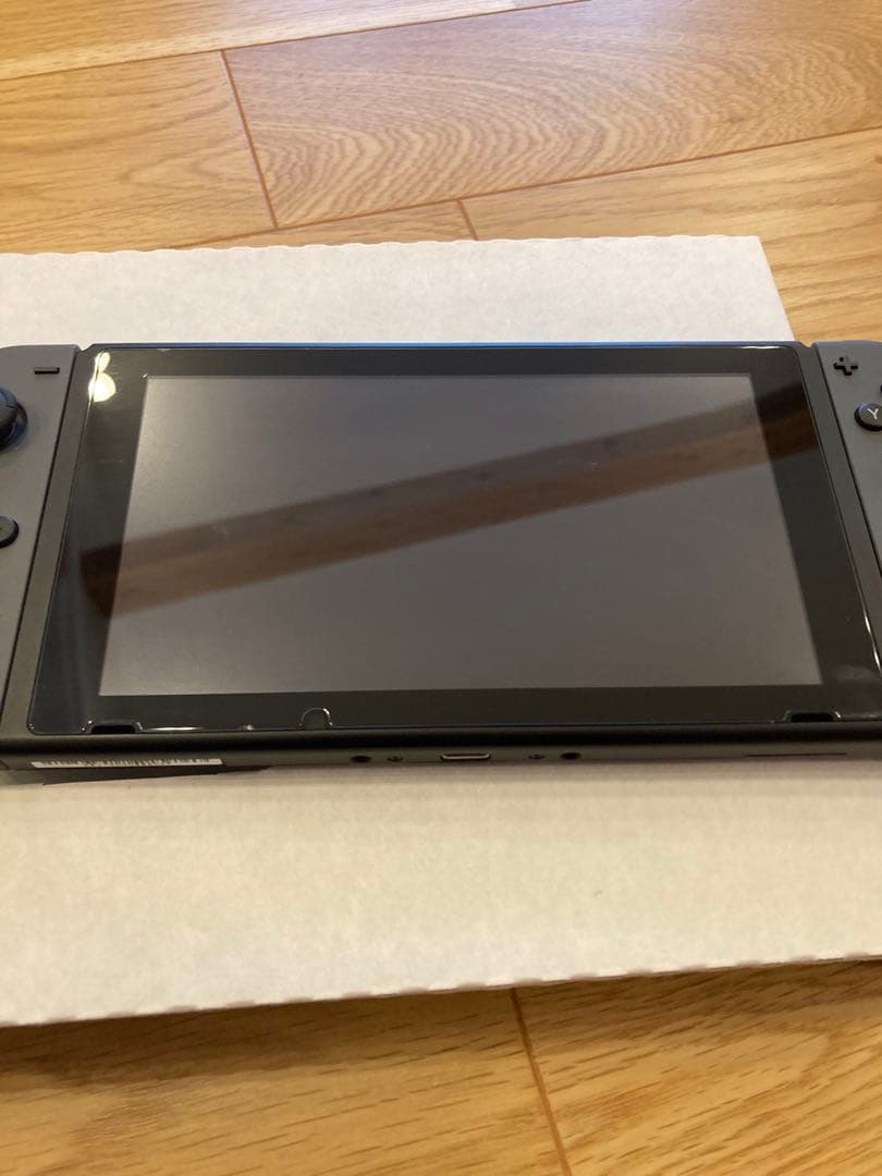 ニンテンドースイッチ　本体　中古　おまけ付き