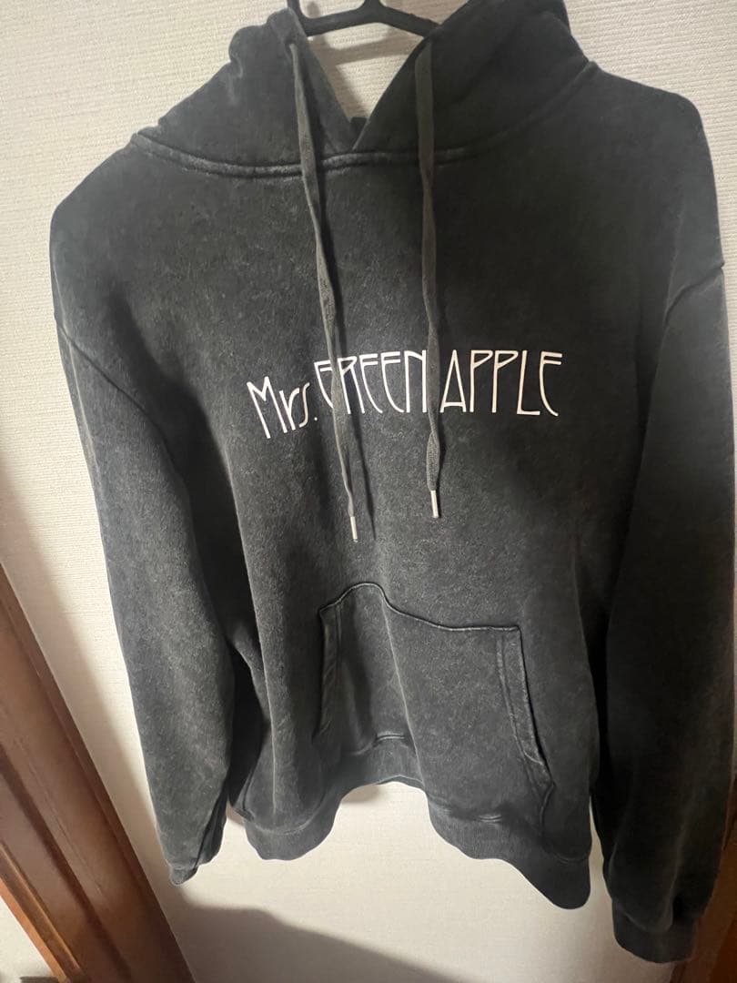 ミセス バベルの塔 フーディー Mサイズ