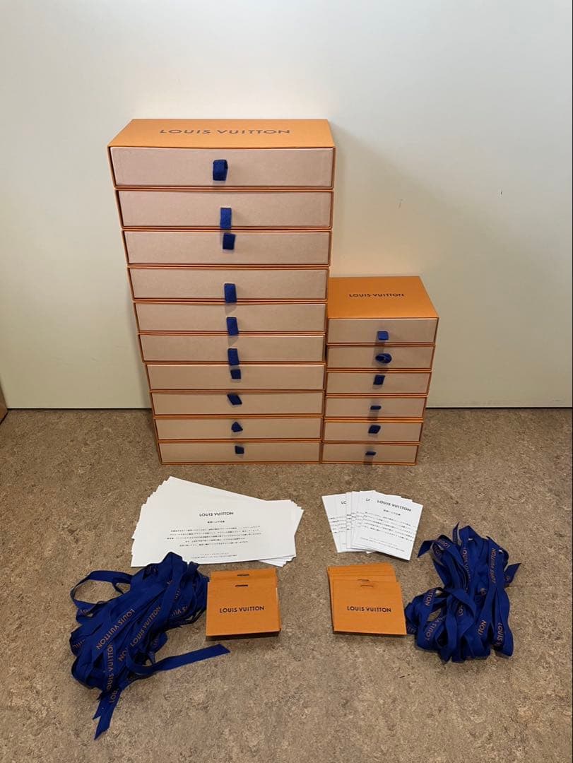 LOUIS VUITTON ルイヴィトン　保存用空箱　16個セット LOUIS VUITTONルイヴィトン保存用空箱13個セッ