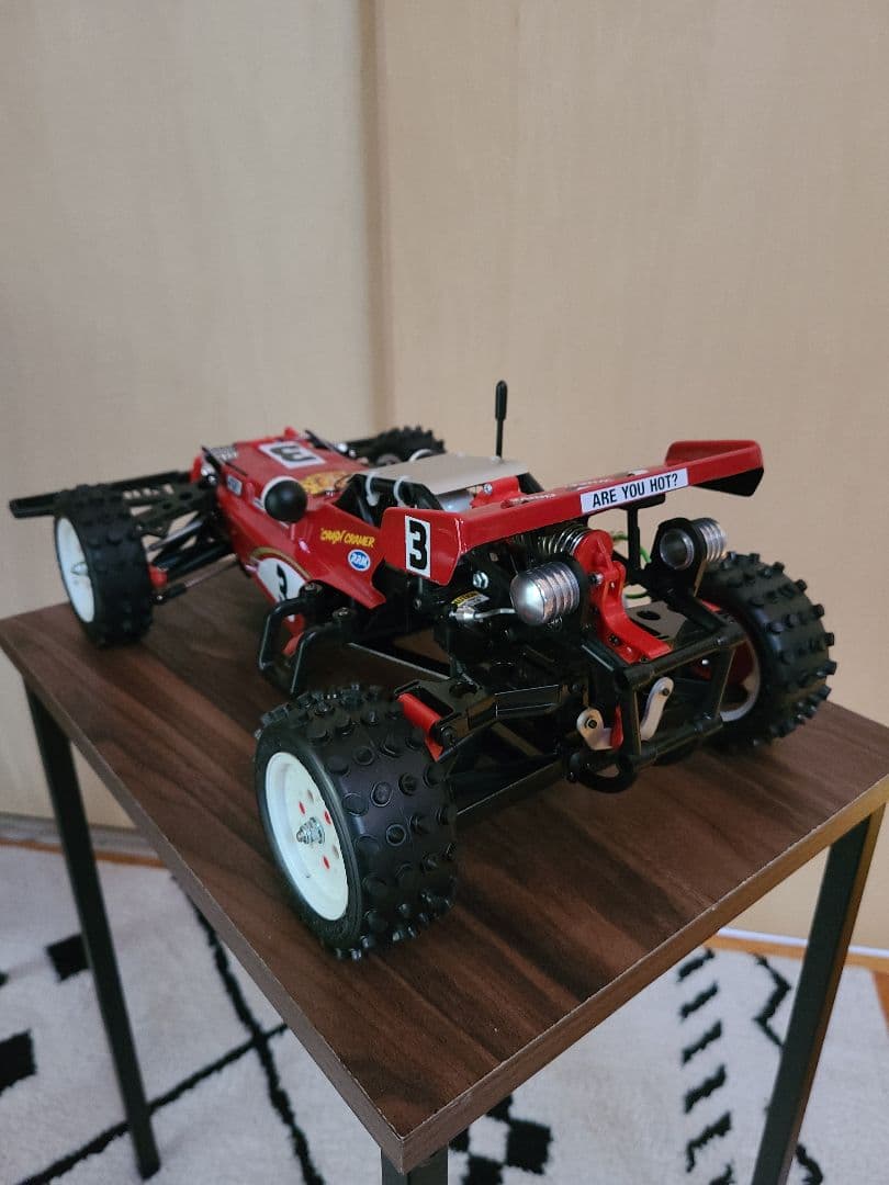 タミヤホットショット 4WD ラジコンカー
