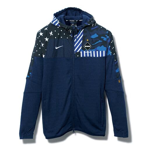 栃木屋EC_樹脂蝶番: ヒンジ マイセン 「木の下の天使」 高さ20cm