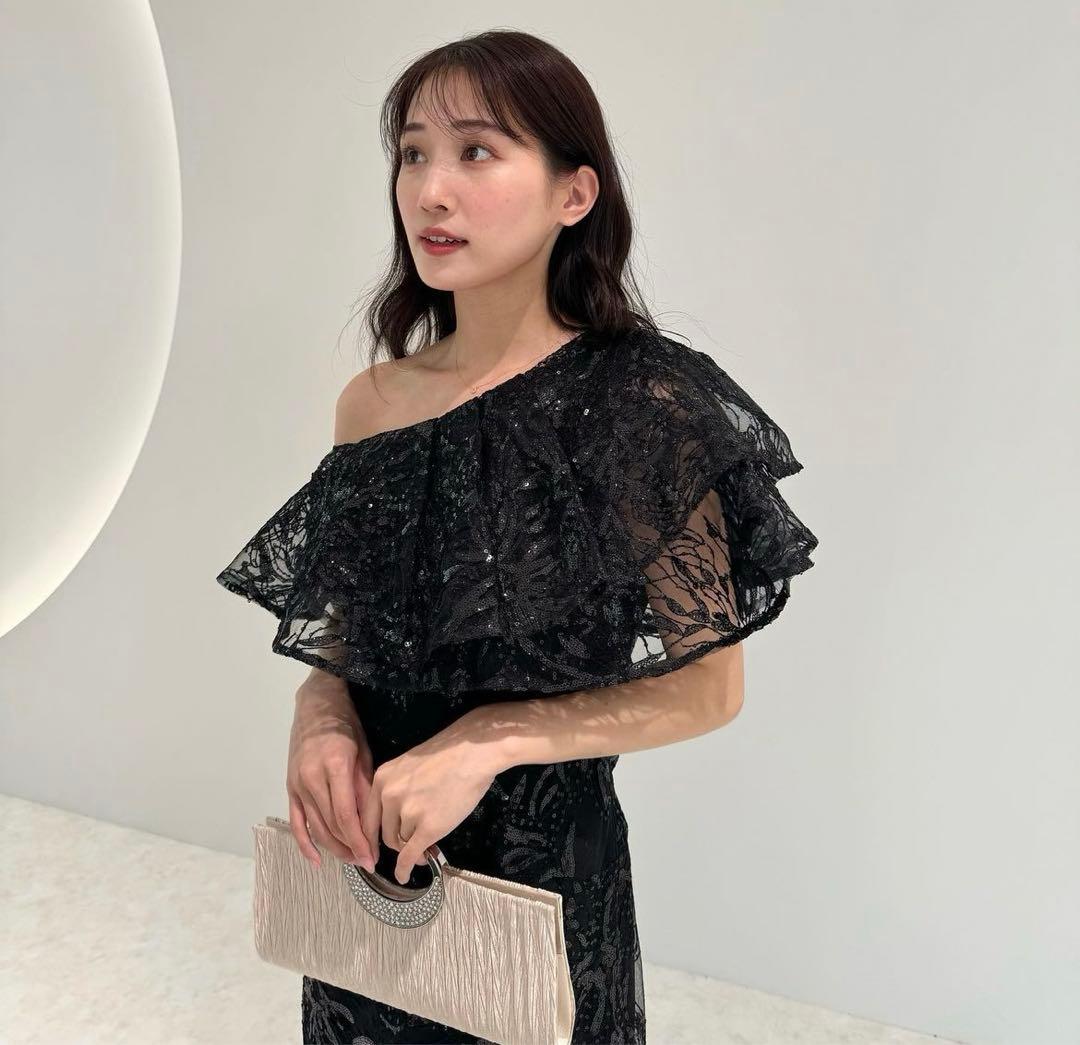 新品LejaフリルオフショルダースパンコールウエストマークスリットI